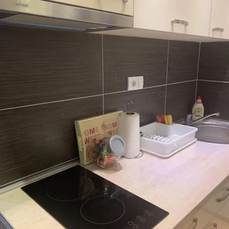 Elt * זלאטיבור